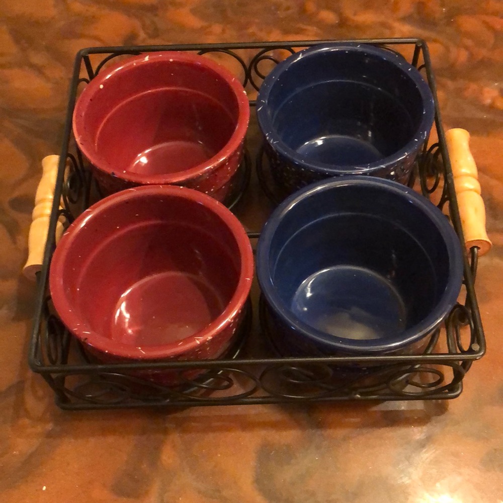 W.M.G Custard Bowl Set With Tray
